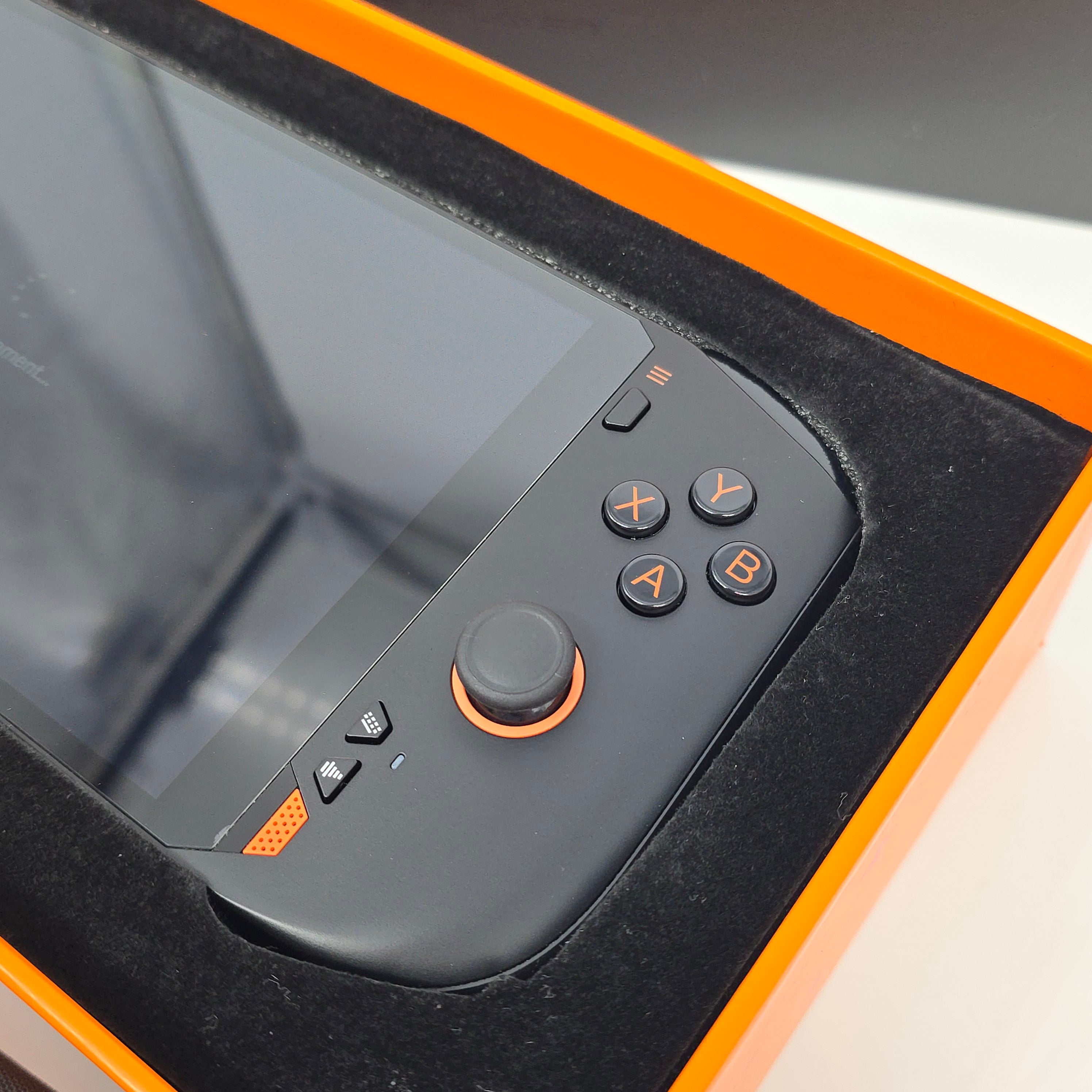 ONEXPLAYER Mini Ryzen 5800U, 16GB RAM, 1TB, Handheld Windows PC Gaming Console