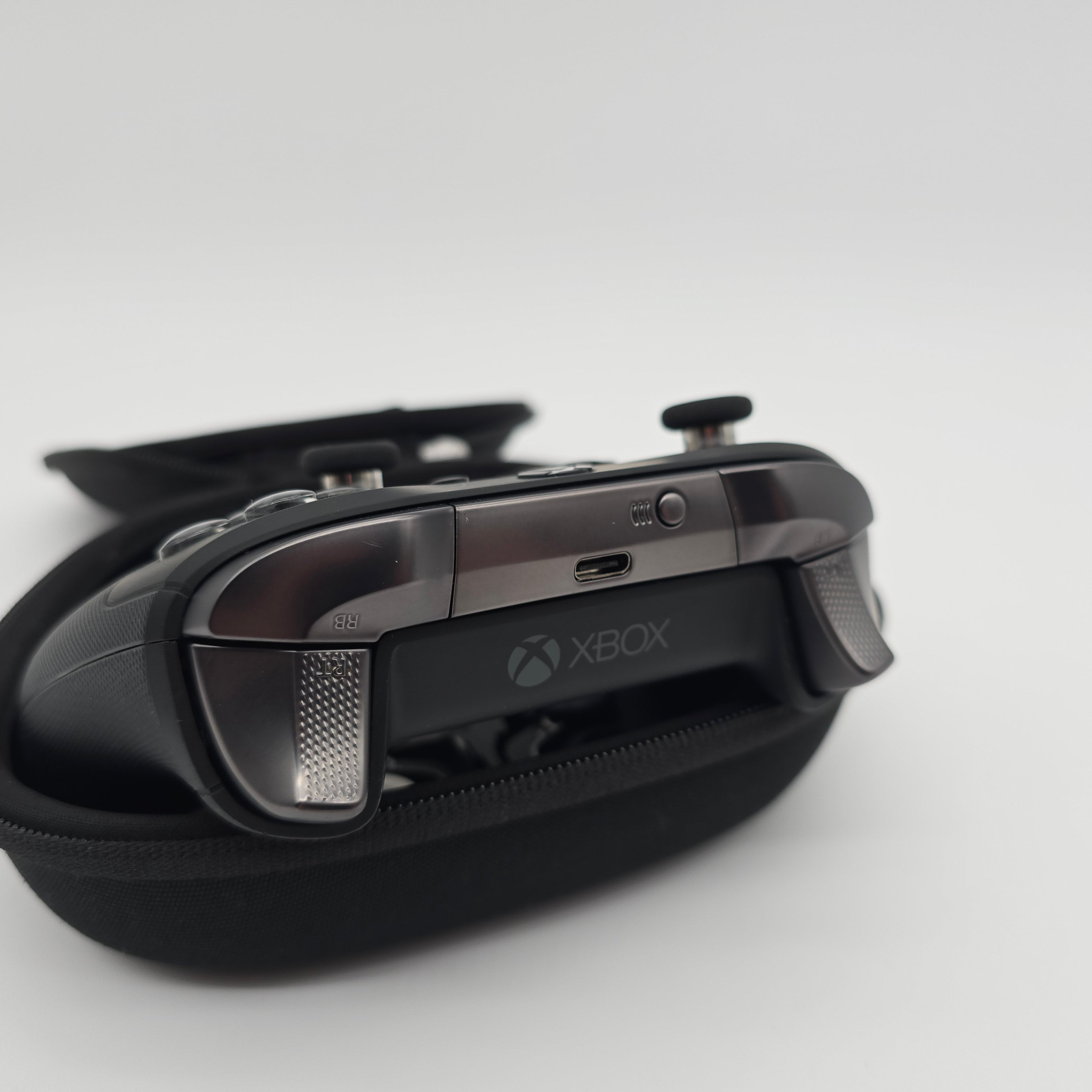 Xbox Elite Series 2 Core Wireless Controller for Xbox Series X, Series S, Windows PC